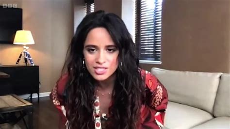 Camila Cabello Laughs Off Her Wardrobe Malfunction On the。